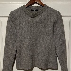 Stylish Gray Cowl Neck Sweater wool